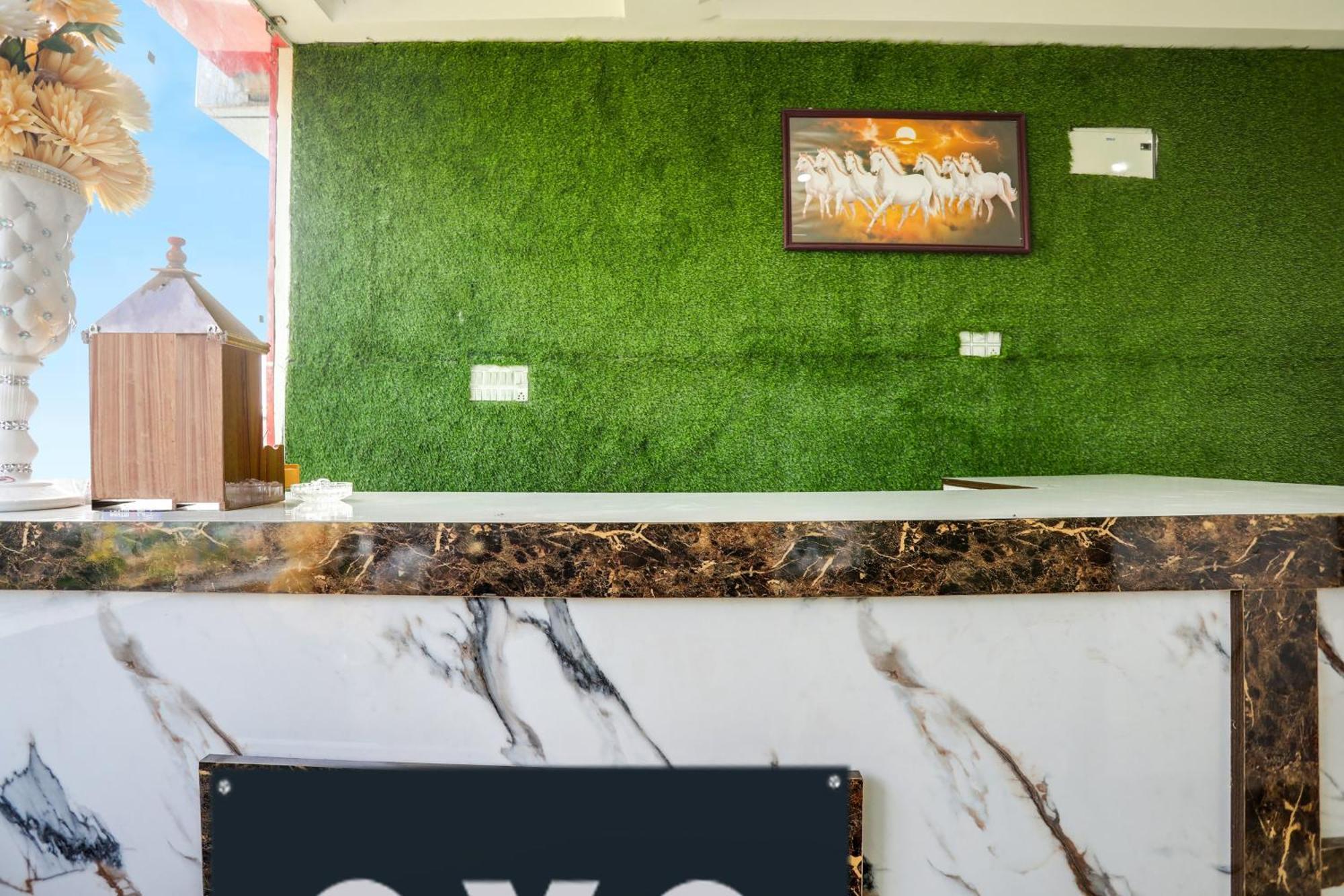 Spot On Hotel Impression Patna  Ngoại thất bức ảnh